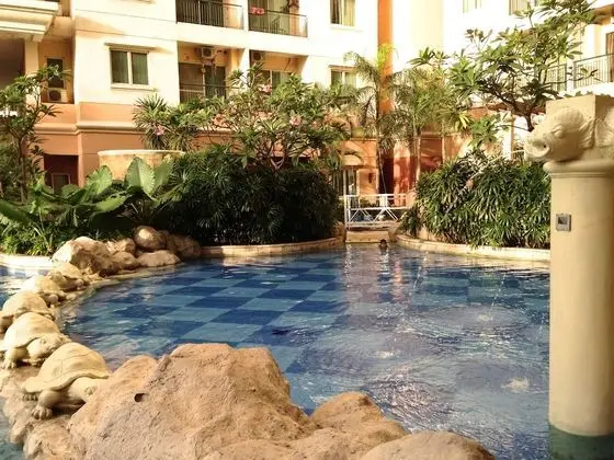 Ravarine Suite Apartment - Havuz