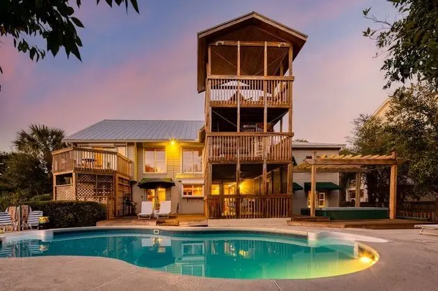 Raven by Avantstay Entertainers Dream w/ Pool, Hot Tub, Game Room! 9 Brs!