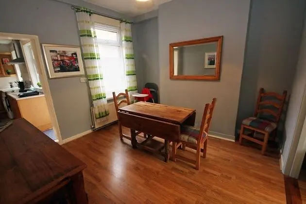 Ravenhill Townhouse city centre access - Oda Düzeni