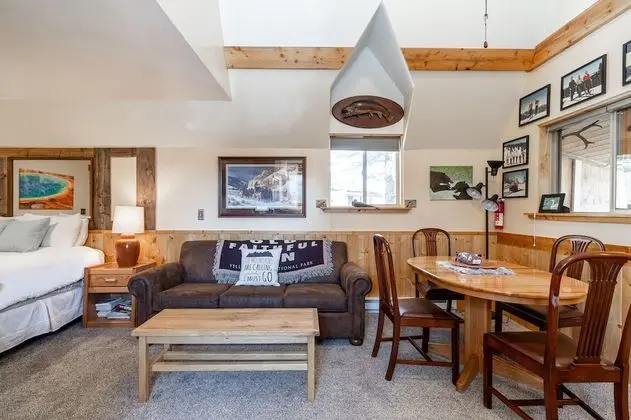 Ravens Heart Cabin - Oda Düzeni