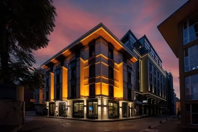 Ravi Hotel