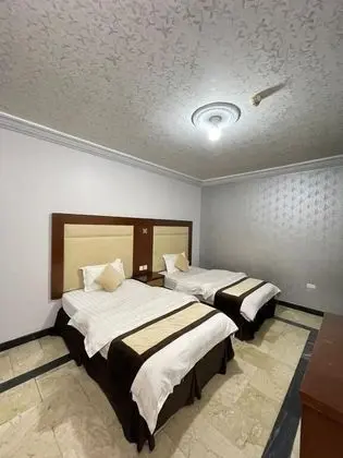 Rawabi Alqasr Alakhdar