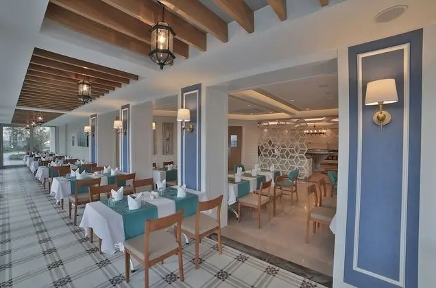 Rawda Resort Hotel Altinoluk - 9