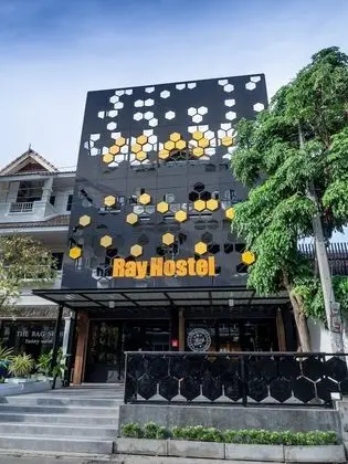 Ray Coffee Bar & Hostel - Adults Only