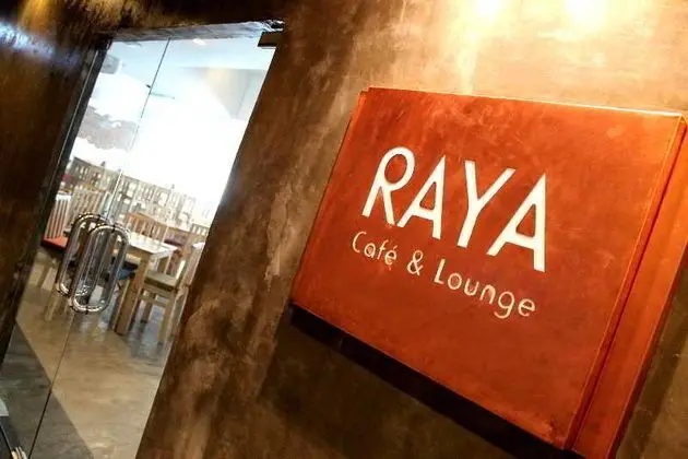 The Raya Surawong Bangkok - Yeme / İçme