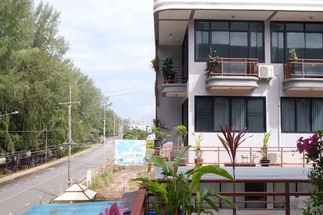 Rayong Seaview Apartment