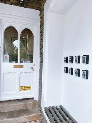 Rayrigg Villa Guesthouse - Lobi
