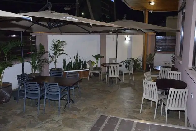 Razana Hotel