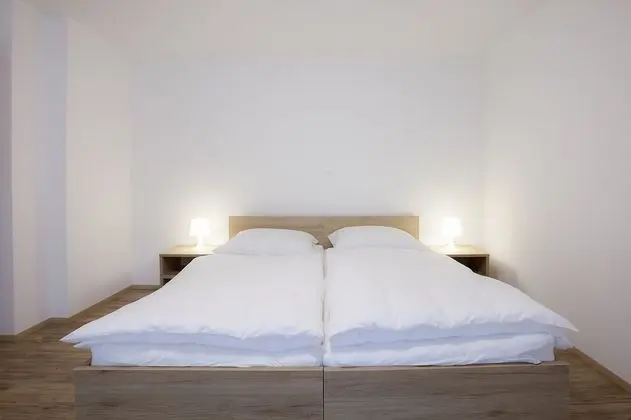 Razingar Apartments - Oda