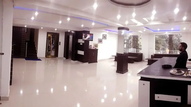 Hotel RC Regency Dharamshala - Lobi