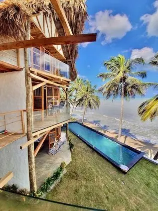RCH Luxury Hotel & Pool