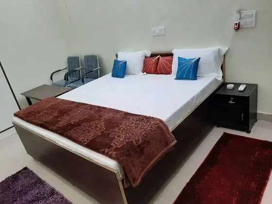 RCS Residency And Guest House - Oda