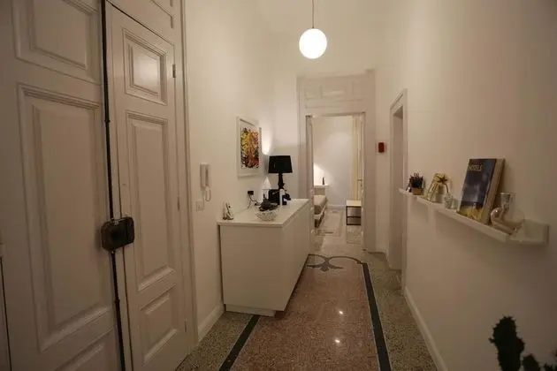 Re Ruggero Rooms - Lobi