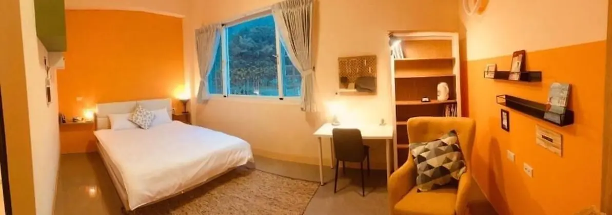 Read Nice House