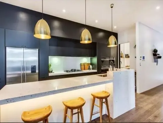 ReadySet Apartments at Glasshouse - Mutfak