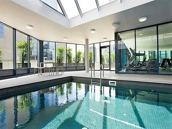 ReadySet Apartments Southbank One - Havuz