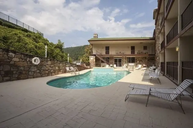 Reagan Resorts Inn