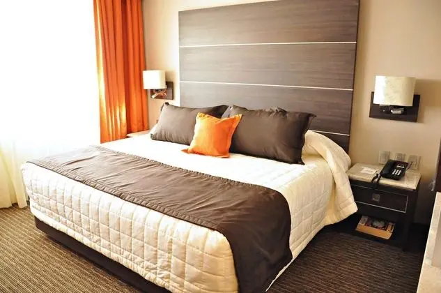 Hotel Real Alameda - Oda