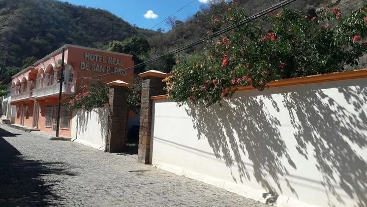 Hotel Real De San Pedro