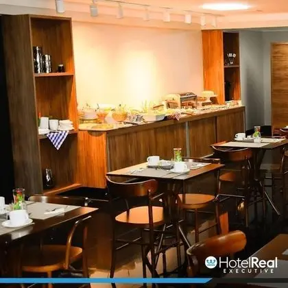 Hotel Real Executive - Yerinde Yemek