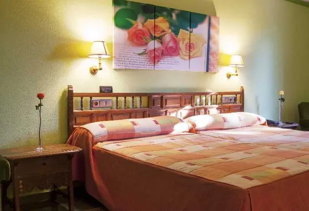 Real Hotel - Oda