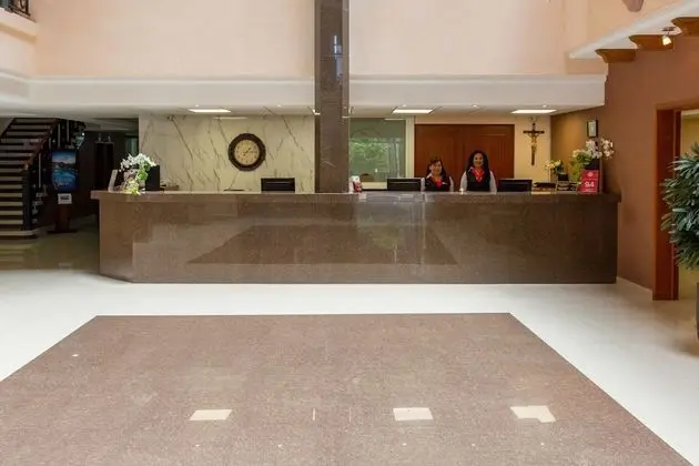 Hotel Real Plaza Aguascalientes - Lobi