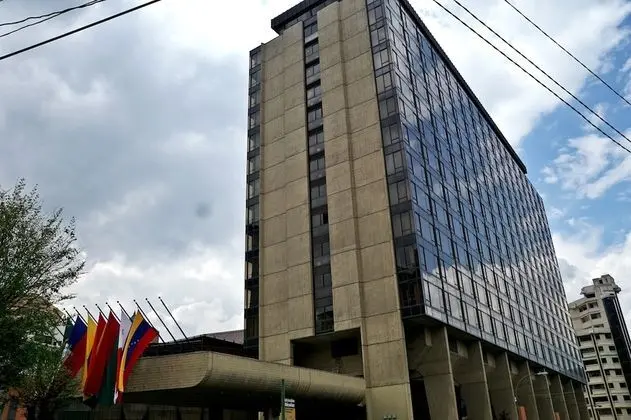 Real Plaza Hotel and Convention Center