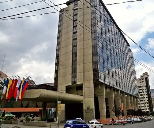Real Plaza Hotel and Convention Center - Dış Mekan