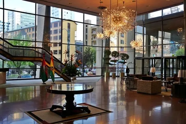 Real Plaza Hotel and Convention Center - Öne Çıkan Resim
