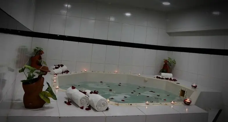 Real Plaza Hotel and Convention Center - Spa