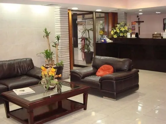 Hotel Real Plaza - Lobi