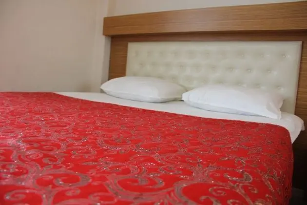 Real Residence Hotel - Oda