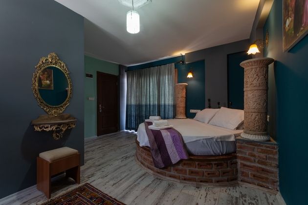 Rebetika Hotel & bistroFotoğrafı