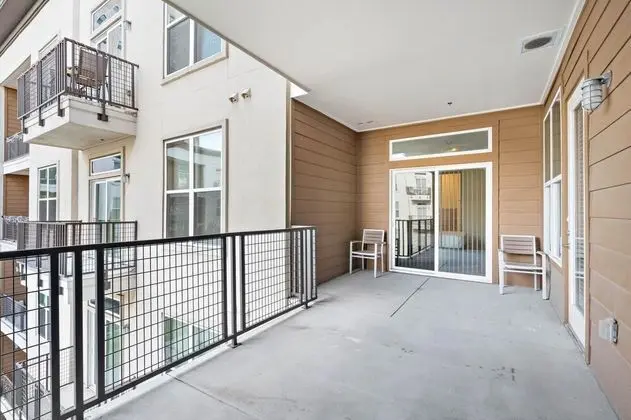 Recently Upgraded Apt With gym and Pool - Oda