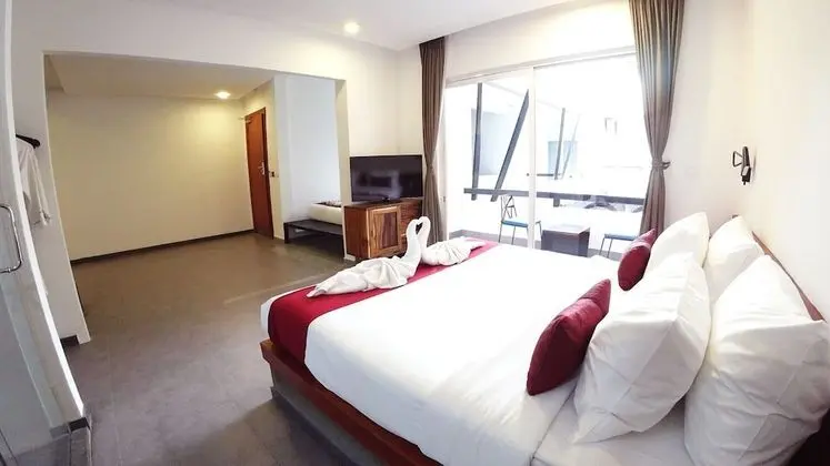 Hotel Records - Oda
