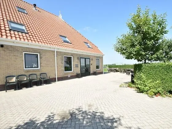 Recreational Farm Located in a Beautiful Area of Friesland - Dış Mekan