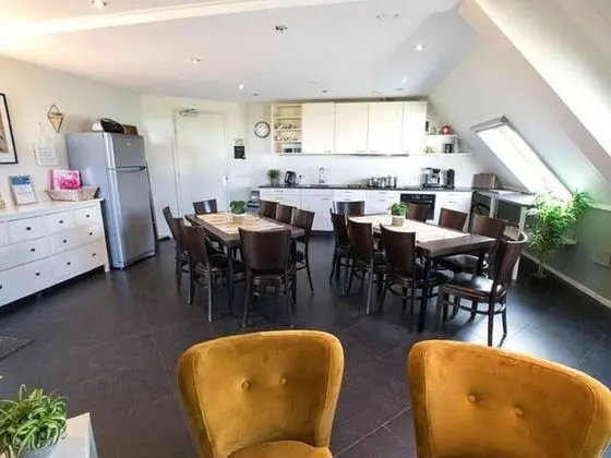 Recreational Farm Located in a Beautiful Area of Friesland - Yerinde Yemek