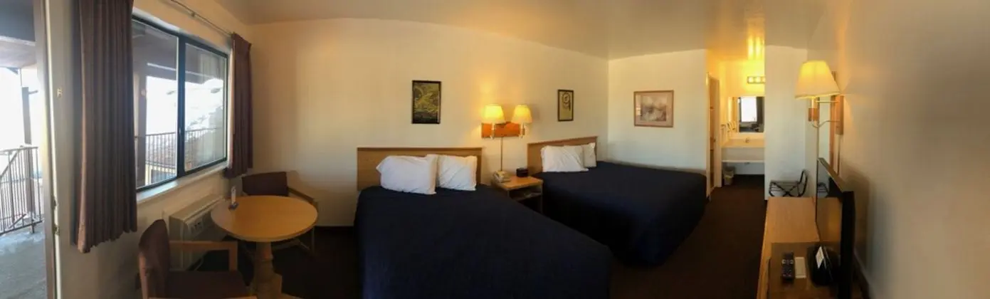 Red Bear Inn - İç Mekan