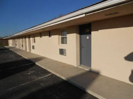 Red Carpet Inn & Suites Wrightstown