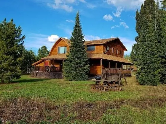 Red Cedar Cabin