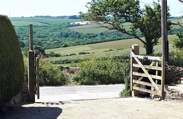 Red Fox Barn - Dış Mekan