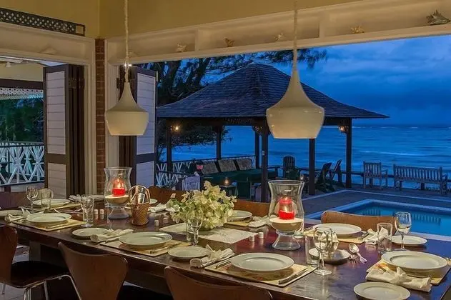 Red Fox By the Sea, Silver Sands, 5BR - Yerinde Yemek
