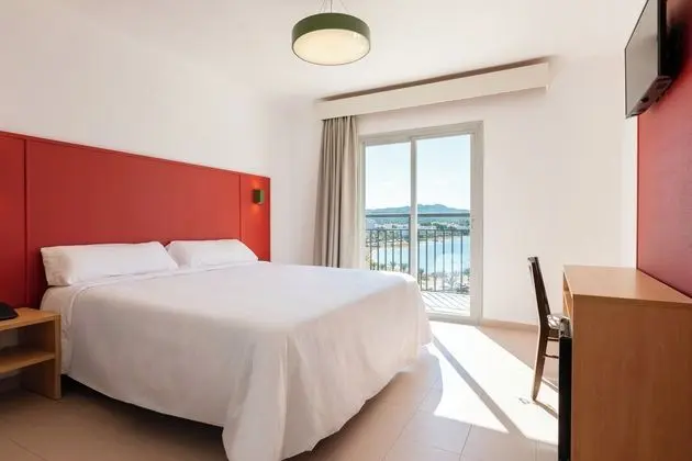 The Red Hotel by Ibiza Feeling - Adults only - Öne Çıkan Resim