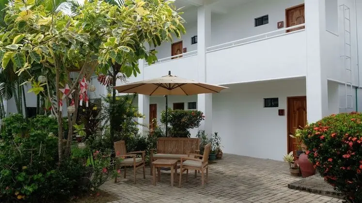 Red Knight Gardens Hotel - Dış Mekan