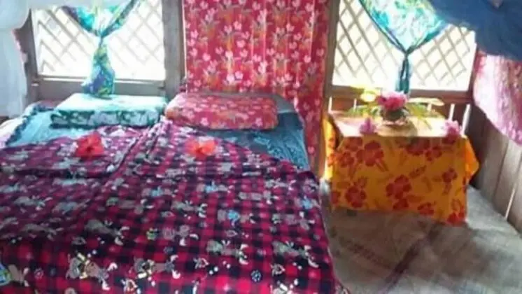 Red lava show lodge