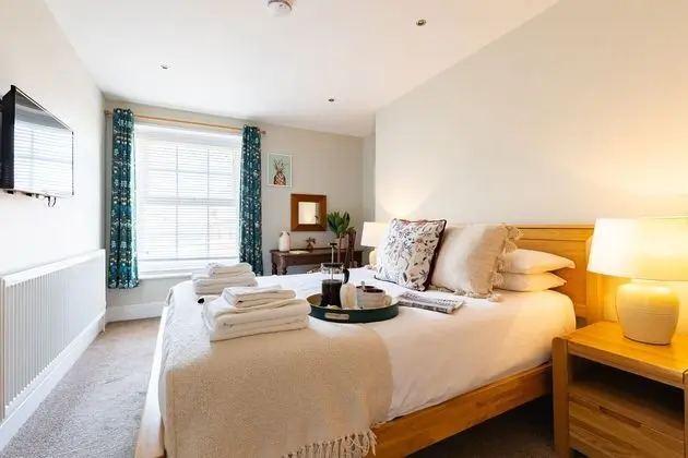 Red Lea Apartments - Genel