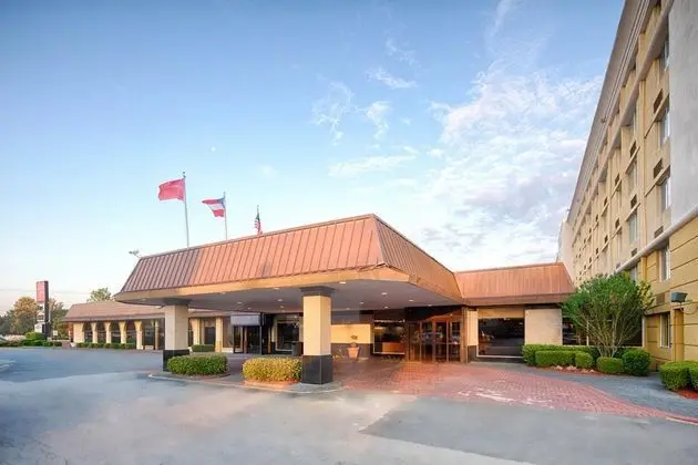 Red Lion Hotel Atlanta Airport - Genel