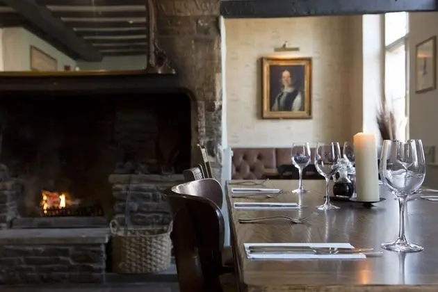 Red Lion - B&B - Yerinde Yemek