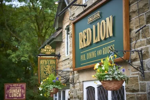The Red Lion - Dış Mekan