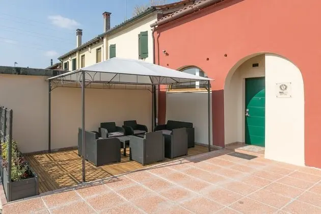 Red Lion Guest House